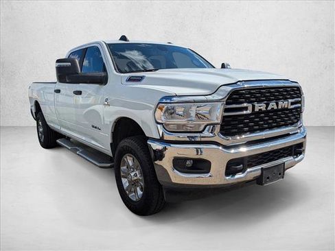 Used 2024 RAM 3500 Big Horn image 3