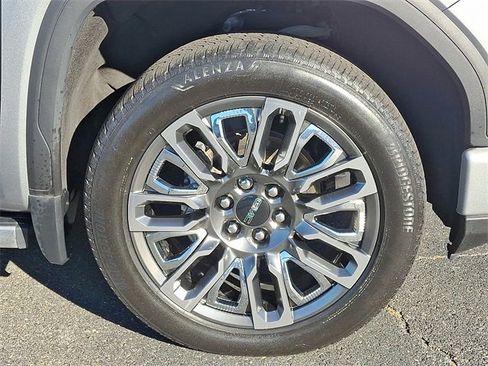 Certified 2024 GMC Sierra 1500 Denali Ultimate image 8