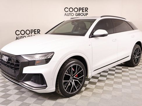 Used 2021 Audi Q8 Prestige w/ Prestige Package image 10
