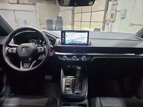 Used 2025 Honda CR-V Sport Touring image 13