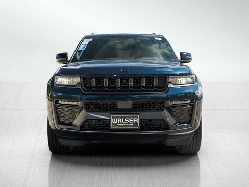 New 2026 Jeep Grand Cherokee L Limited AWD/4WD image 2