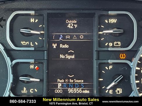 Used 2018 Toyota Tundra SR5 image 30