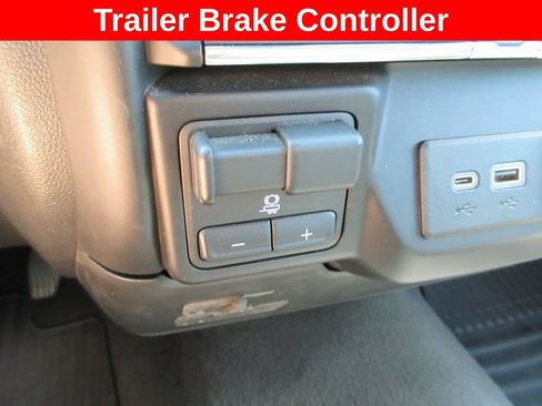 Certified 2022 Chevrolet Silverado 2500 LT w/ Convenience Package AWD/4WD image 20