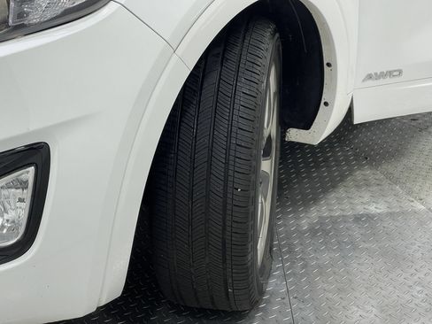 Used 2018 Kia Sorento SX AWD/4WD image 37