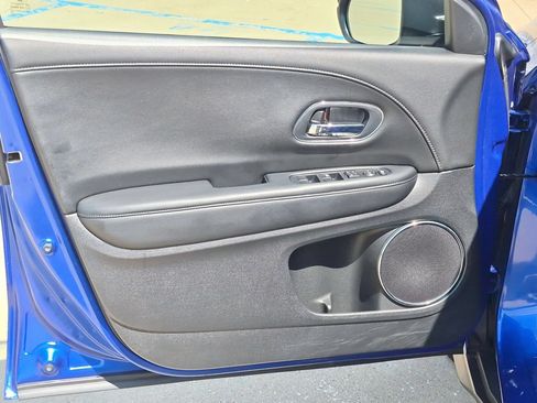 Certified 2018 Honda HR-V EX-L image 12