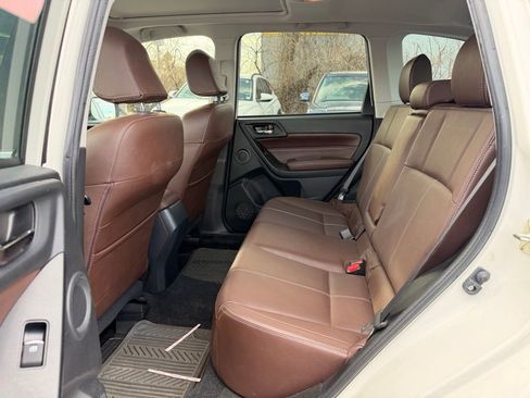 Used 2018 Subaru Forester 2.5i Touring AWD/4WD image 33