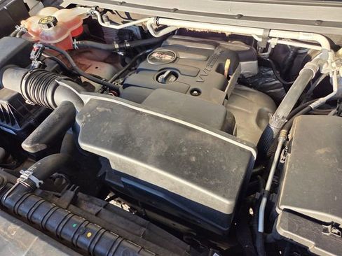 Used 2016 GMC Canyon 2WD Crew Cab image 24