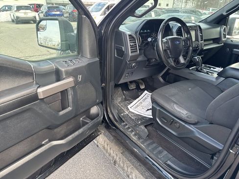 Used 2019 Ford F150 XLT w/ Equipment Group 302A Luxury image 11