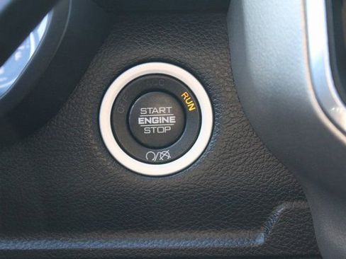 Used 2020 RAM 3500 Laramie image 37