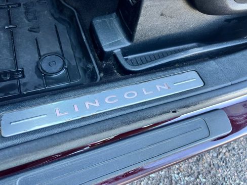 Used 2019 Lincoln Nautilus Reserve AWD/4WD image 37