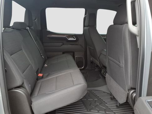 Used 2025 Chevrolet Silverado 1500 LT w/ Protection Package AWD/4WD image 12