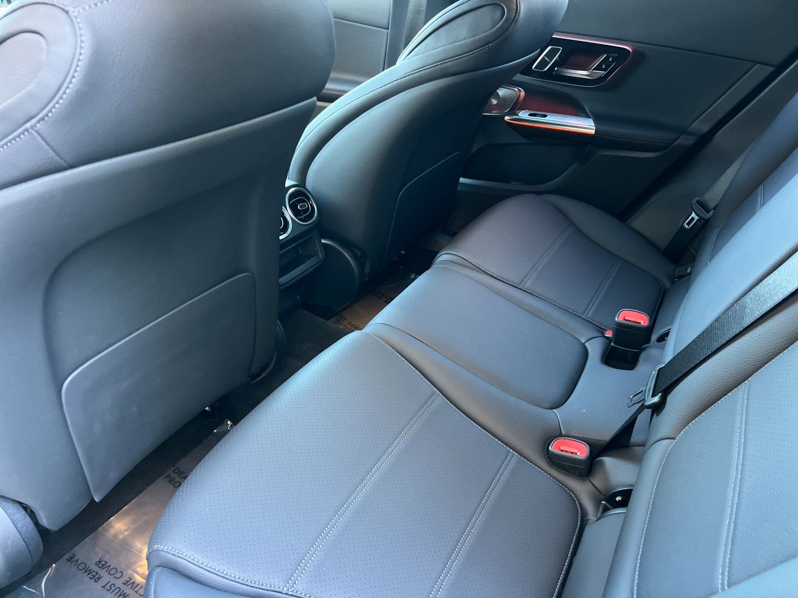 Certified 2026 Mercedes-Benz GLC 300 4MATIC image 11