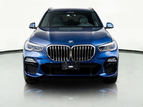 Used 2019 BMW X5 xDrive50i w/ M Sport Package image 21