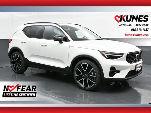 New 2025 Volvo XC40 B5 Plus w/ Climate Package image 1