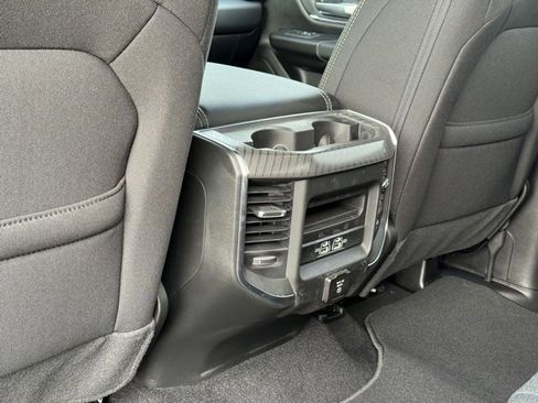 New 2026 RAM 1500 4x4 Crew Cab image 28
