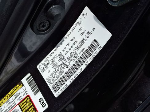 Certified 2021 Toyota Tacoma SR5 AWD/4WD image 28