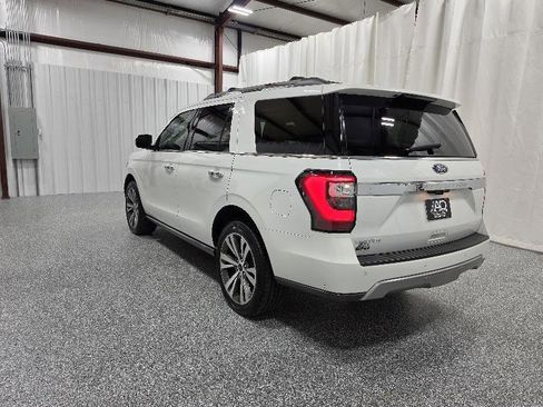 Used 2021 Ford Expedition Limited image 7