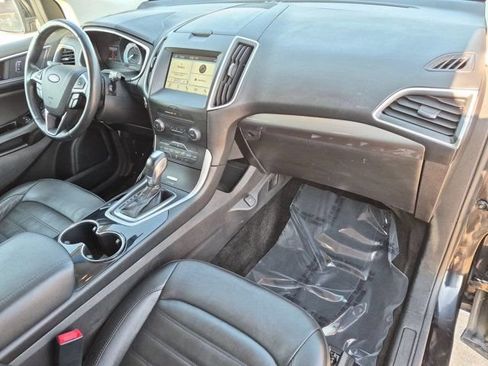 Used 2017 Ford Edge SEL w/ Equipment Group 201A FWD image 18