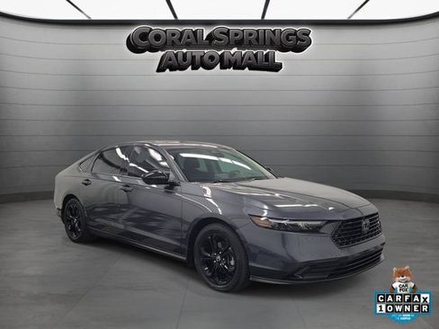 Used 2025 Honda Accord SE image 1