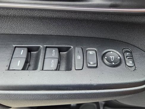 Certified 2021 Honda CR-V EX image 29