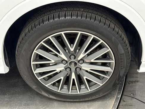 Used 2022 Audi Q3 2.0T Premium w/ Convenience Package image 51