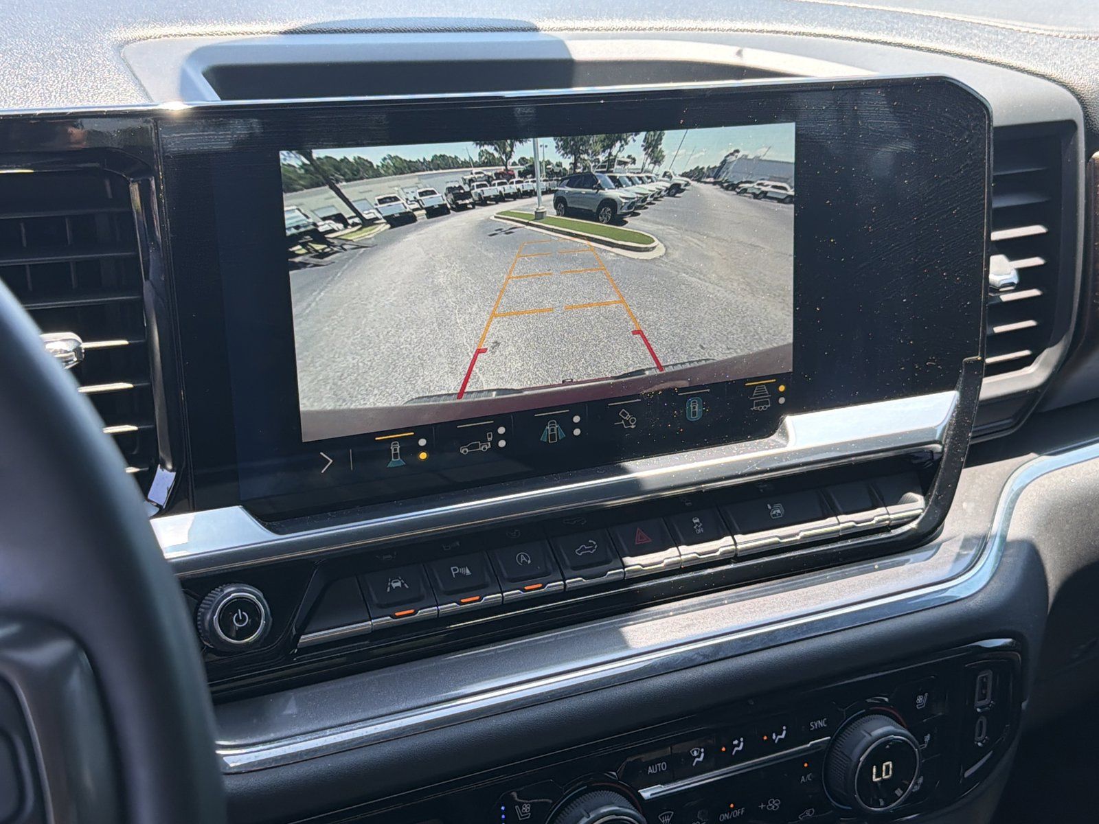 Used 2023 Chevrolet Silverado 1500 High Country AWD/4WD image 25
