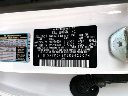 Used 2025 Nissan Rogue SV FWD image 34