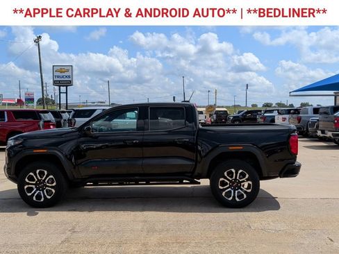 New 2025 GMC Canyon AT4 w/ Nightfall Edition image 5