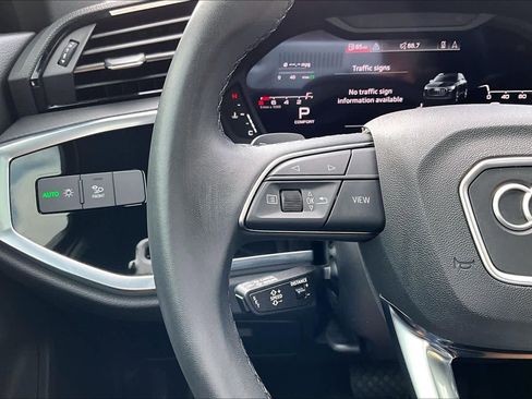 Used 2023 Audi Q3 2.0T Premium Plus image 24