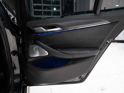 Used 2020 BMW M5 w/ Executive Package image 41