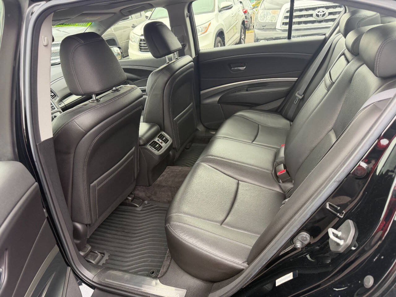 Used 2014 Acura RLX FWD image 11