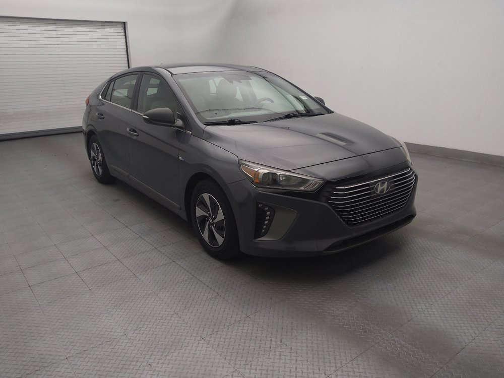 Used 2017 Hyundai Ioniq SEL w/ Tech Package 02 FWD image 13
