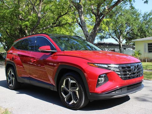 Used 2023 Hyundai Tucson Limited AWD/4WD image 1