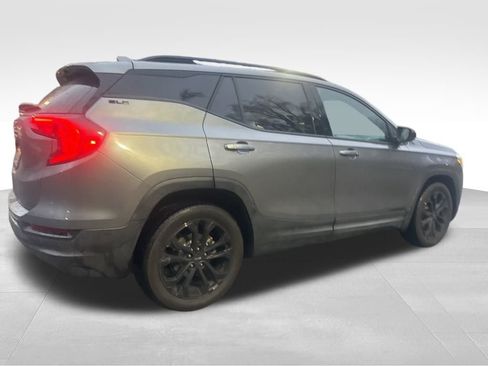 Used 2020 GMC Terrain SLE w/ Elevation Edition image 16
