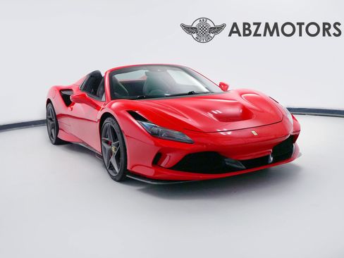 Used 2021 Ferrari F8 Tributo RWD image 1