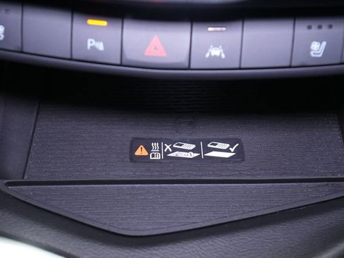 Used 2021 Cadillac CT4 Premium Luxury image 39