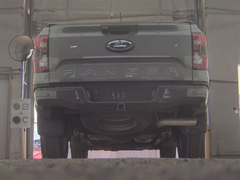 Used 2025 Ford Ranger XLT AWD/4WD image 16