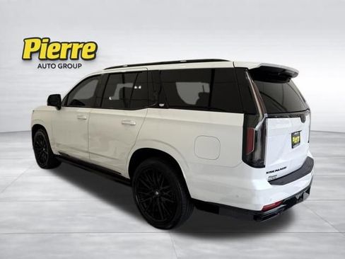 Used 2023 Cadillac Escalade Sport Platinum AWD/4WD image 2