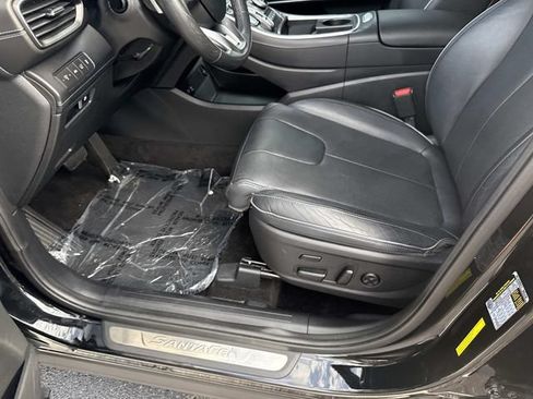 Used 2021 Hyundai Santa Fe Limited FWD image 19