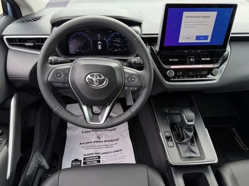 New 2026 Toyota Corolla Cross XLE image 12