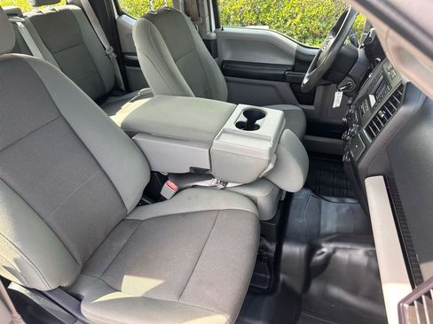 Used 2018 Ford F150 XL w/ Equipment Group 101A Mid AWD/4WD image 18