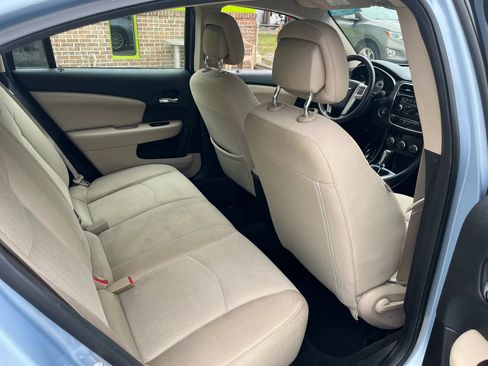 Used 2013 Chrysler 200 Touring FWD image 23