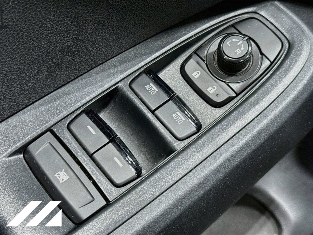 Used 2024 Subaru Crosstrek 2.0i Premium AWD/4WD image 19