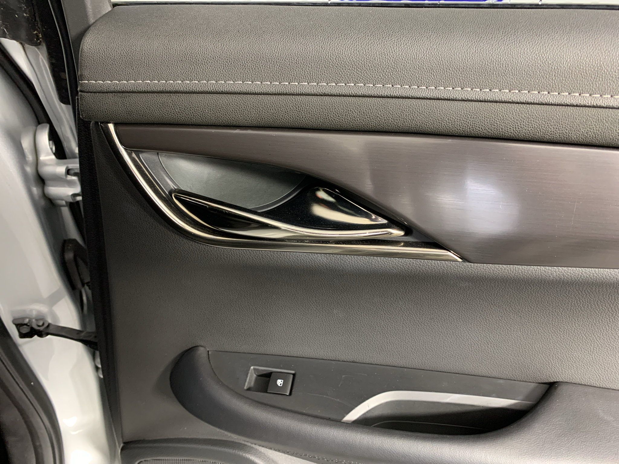 Used 2016 Cadillac ATS 2.0T AWD Sedan image 30