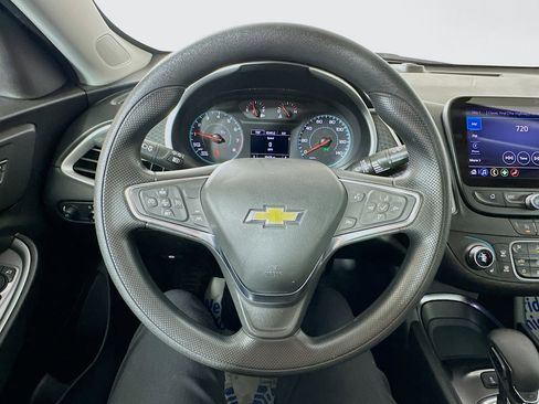 Used 2024 Chevrolet Malibu LT image 11