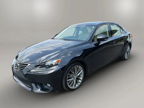 Used 2015 Lexus IS 250 w/ Navigation System Package RWD image 7