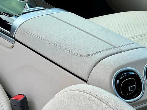 Certified 2022 Mercedes-Benz C 300 4MATIC Sedan image 20