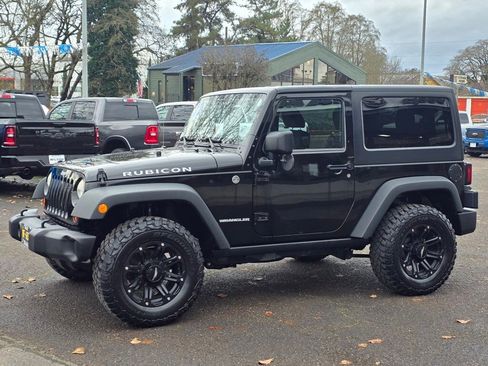 Used 2012 Jeep Wrangler Rubicon w/ Dual Top Group image 29