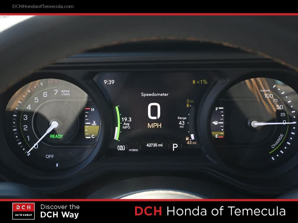 Used 2024 Jeep Wrangler Unlimited AWD/4WD image 10