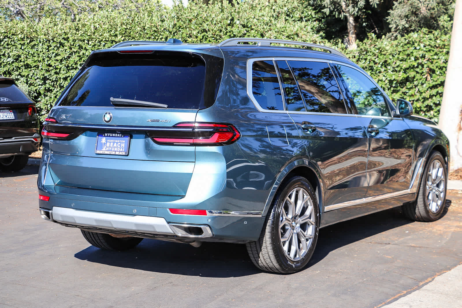 Used 2023 BMW X7 xDrive40i AWD/4WD image 6